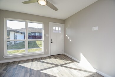 6516 De Priest St unit B, Houston, TX 77091 - photo 2