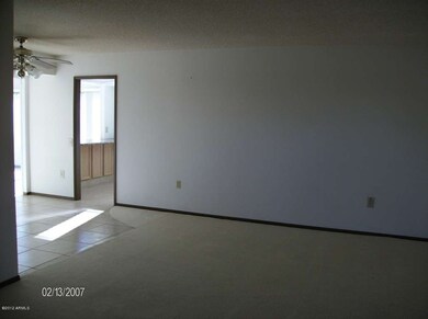Living Rm-Dining Area