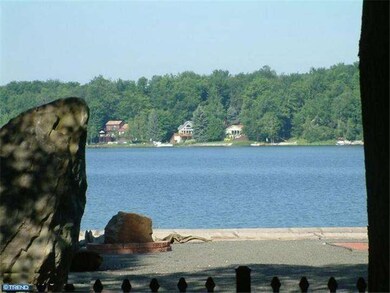 7697 Lake Shore Dr, Pocono Lake, PA 18347 - photo 4