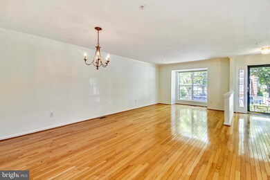 13100 Deer Path Ln, Germantown, MD 20874 - photo 7