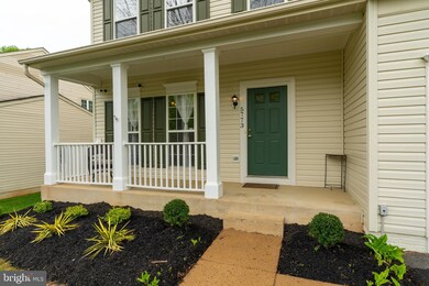 5773 Fincastle Dr, Manassas, VA 20112 - photo 3