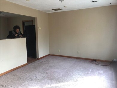 26882 Bagley Rd, Olmsted Falls, OH 44138 - photo 2