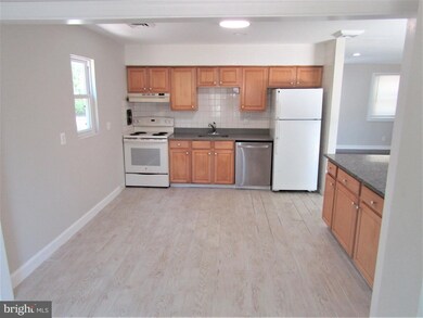 108 Magnolia Ln, Annapolis, MD 21403 - photo 3