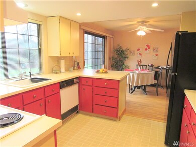 3815 Oak St, Longview, WA 98632 - photo 5