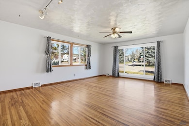 4907 Pierre St, Rapid City, SD 57702 - photo 2