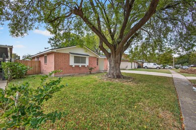 5023 Ridgestone St, Houston, TX 77053 - photo 3