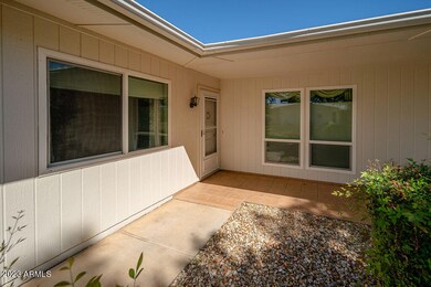 10511 W Palmeras Dr, Sun City, AZ 85373 - photo 3