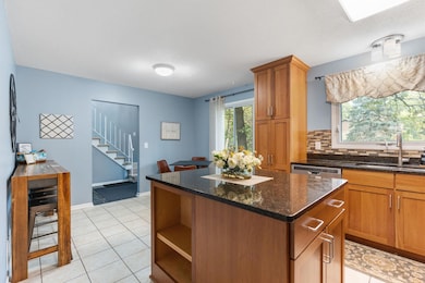 12808 Pheasant Run, Burnsville, MN 55337 - photo 6