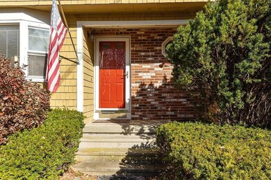 165 Bunker Hill Ave unit 2, Stratham, NH 03885 - photo 3