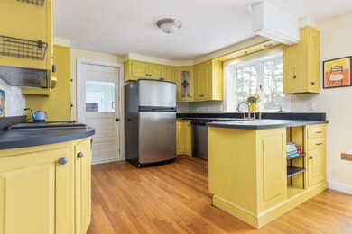 515 E Elm St, Yarmouth, ME 04096 - photo 6