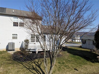 3438 Fury Ct, Slatington, PA 18080 - photo 4