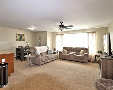 5810 Anna Ave, Williston, ND 58801 - photo 5