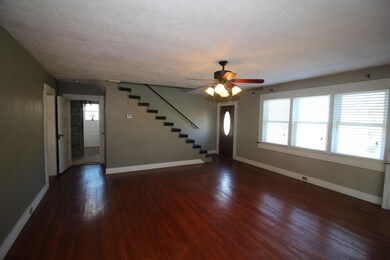 2128 W 10th St, Laurel, MS 39440 - photo 3