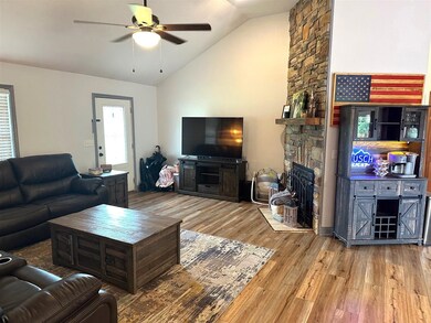 74 Jimeson Way, Glasgow, KY 42141 - photo 3