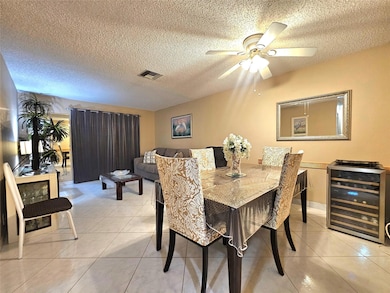 2141 NE 1st Ct unit 201, Boynton Beach, FL 33435 - photo 4