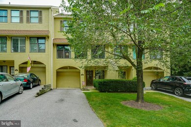 658 Niblick Ln unit 2, Wallingford, PA 19086 - photo 2