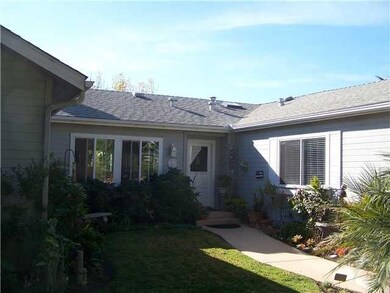 2795 Wilson St, Carlsbad, CA 92008 - photo 2
