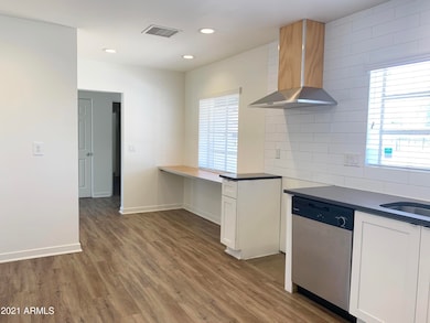 1818 kitchen area