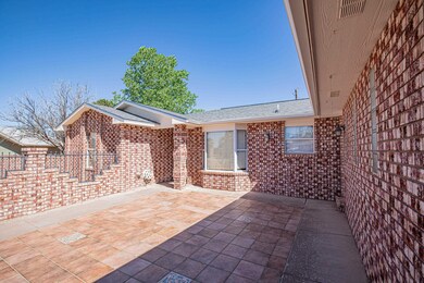 701 Mars Ave, Alamogordo, NM 88310 - photo 6