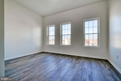 131 E North Ave unit 3RD FLR, Baltimore, MD 21202 - photo 5