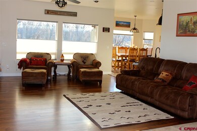 Newly   Upgraded Walnut Floors