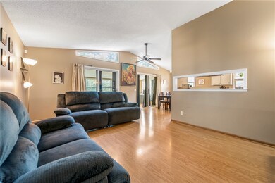 71 Buckingham Dr, Bella Vista, AR 72714 - photo 2