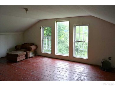 Loft.