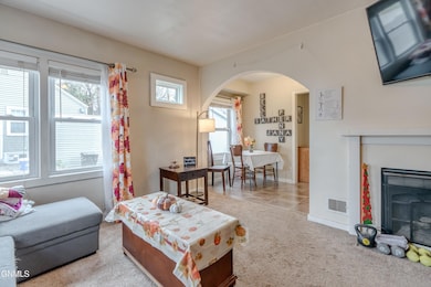 909 East Ave E, Bismarck, ND 58501 - photo 3