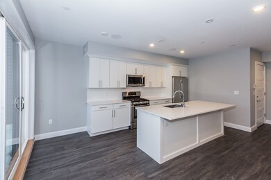 11 Minot St unit 208, Dorchester, MA 02122 - photo 3