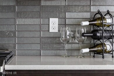 7905 NW 95th St, Johnston, IA 50131 - photo 4