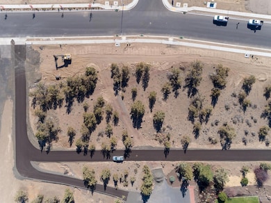 1 SW Badger Ave, Redmond, OR 97756 - photo 3