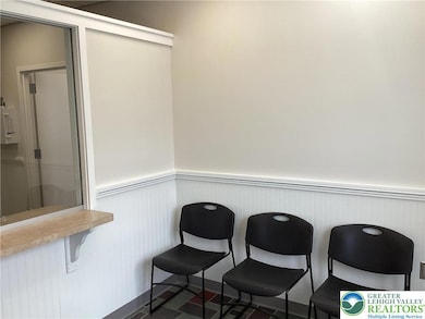 145 S 11th St unit B & C, Easton, PA 18042 - photo 7