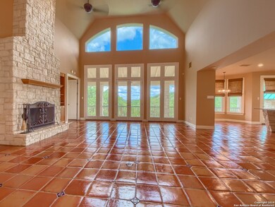 9829 Cash Mountain Rd, Helotes, TX 78023 - photo 4