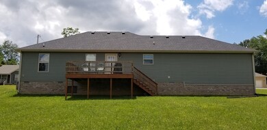 110 Stone Hollow Dr, Manchester, TN 37355 - photo 2