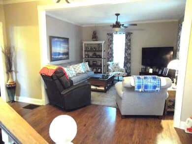 119 W Dake St, Brookfield, MO 64628 - photo 5