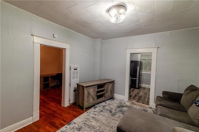 3015 Edmond St, Saint Joseph, MO 64501 - photo 6