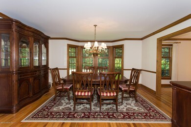105 Davenport Farm Ln W, Stamford, CT 06903 - photo 7