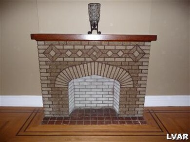 1508 W Chew St, Allentown, PA 18102 - photo 6