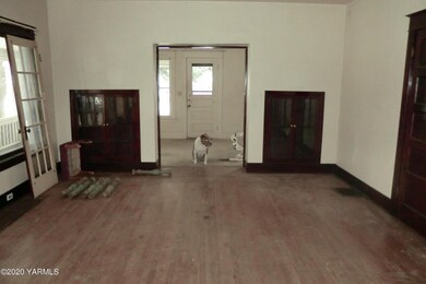 Living Room 1