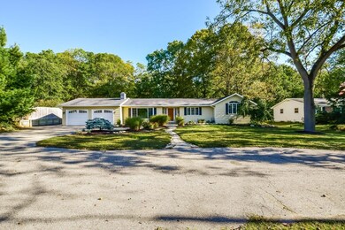 003-Front_View-4901342-medium