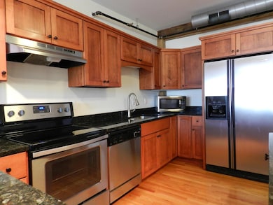 505 Fay St unit 202, Columbia, MO 65201 - photo 6