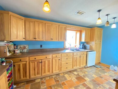 1313 Short St, Covington, IN 47932 - photo 7