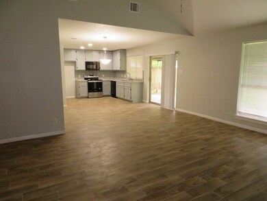 4915 Fitzwater Dr, Spring, TX 77373 - photo 5