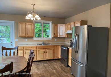 1617 Vine St unit 1619, Scranton, PA 18510 - photo 3