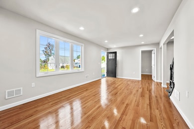 50 Garfield Ave, Middletown, CT 06457 - photo 6