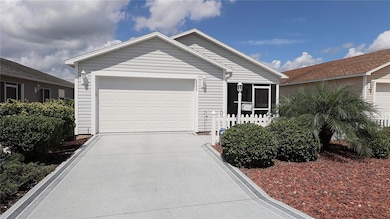 3772 Viscaya Ct, The Villages, FL 32163 - photo 2