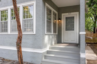 613 W 38th St, Minneapolis, MN 55409 - photo 2