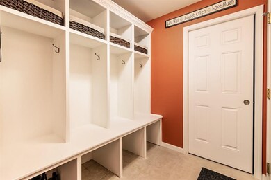 2884 Crinkle Root Dr, Fitchburg, WI 53711 - photo 7