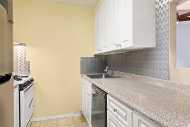 Westview unit 815, New York, NY 10044 - photo 5