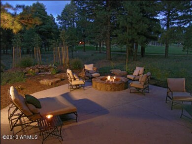 5-860 Patio 2 NIGHT